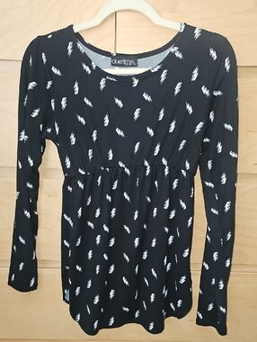 DueTime Maternity Top Small Black Lightning Print Stretchy Blouse